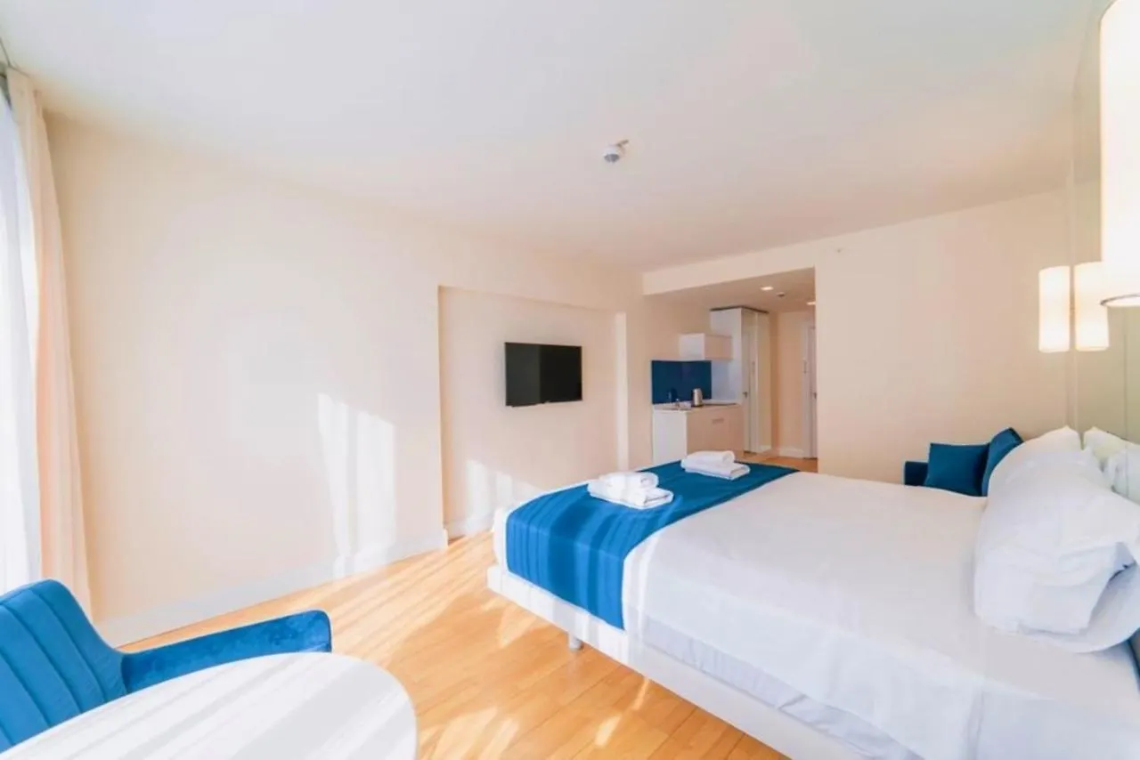 Orbi City Sea View Apartments Batumi 5*,  Georgia