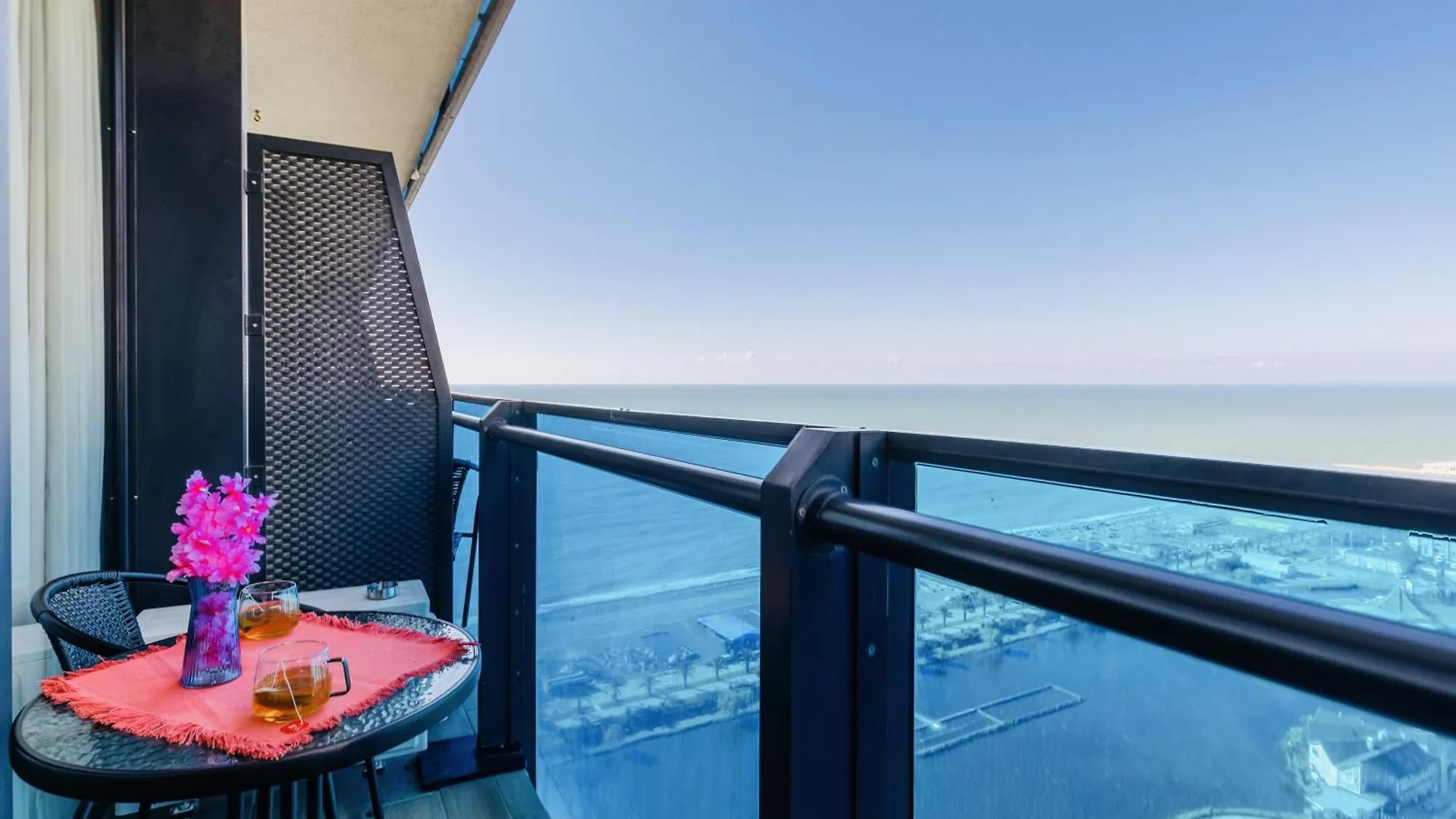 Orbi City Sea View Apartments Batumi